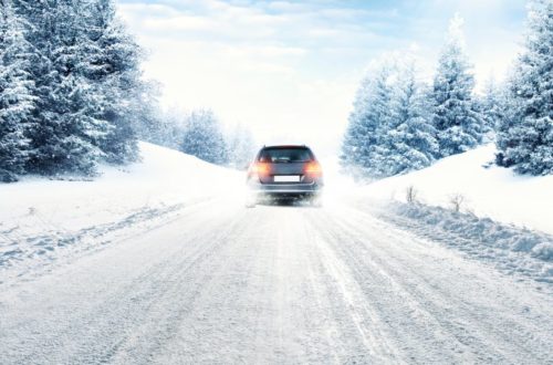 How To Prepare A Winter Car Emergency Kit